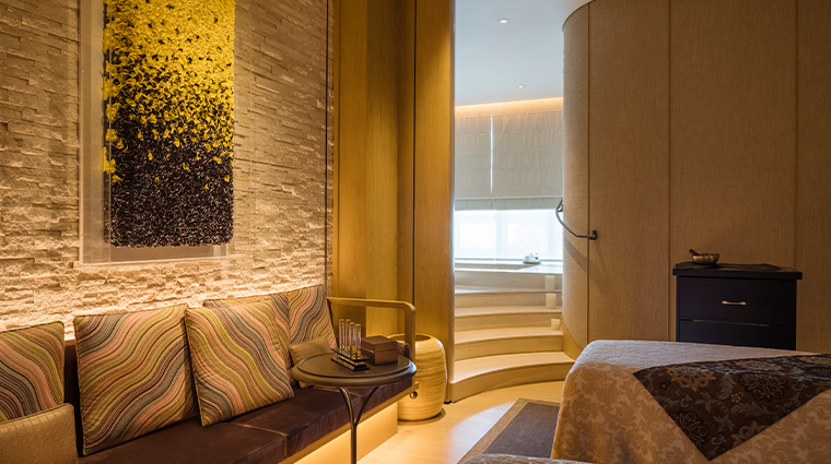 mgm cotai tria treatment room